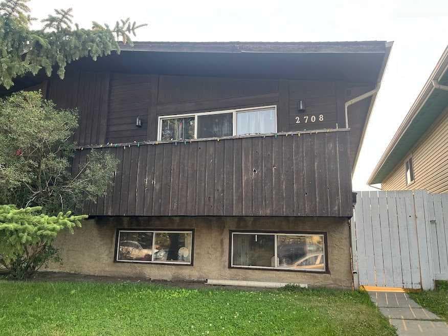 Photo of 2708 46 Street SE, Calgary